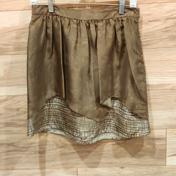 Banana Republic Dresses & Skirts - Banana Republic Silk Skirt 4